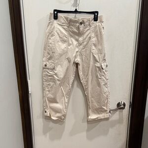 Lee Women's Beige Cargo Capris